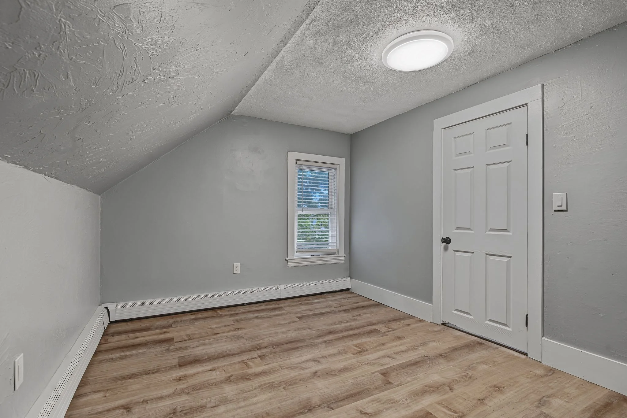 2 bed, 1 bath apartment for rent at 39 Hope St Unit 3, Attleboro — photo 10 of 17