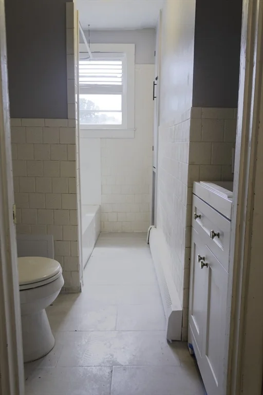 2 bed, 1 bath apartment for rent at 39 Hope Unit 3, Attleboro — photo 7 of 14