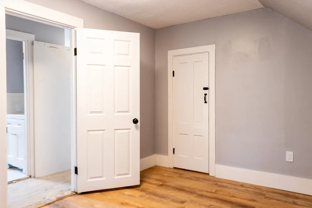 2 bed, 1 bath apartment for rent at 39 Hope Unit 3, Attleboro — photo 8 of 14