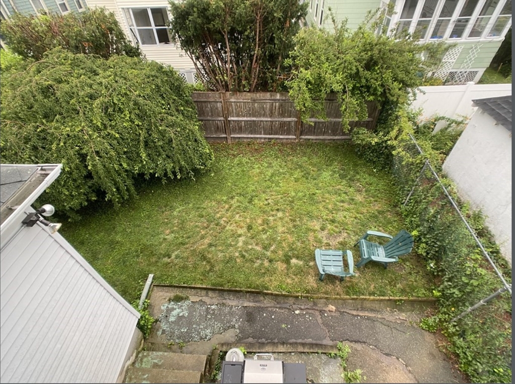 2 bed, 1 bath apartment for rent at 39 Hull St Unit 2, Belmont — photo 13 of 16