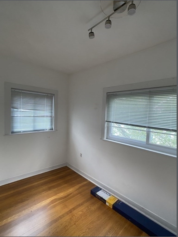 2 bed, 1 bath apartment for rent at 39 Hull St Unit 2, Belmont — photo 5 of 16
