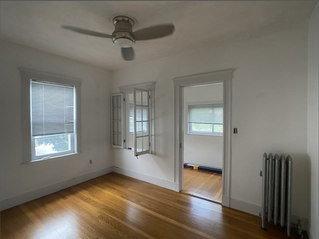 2 bed, 1 bath apartment for rent at 39 Hull St Unit 2, Belmont — photo 4 of 16