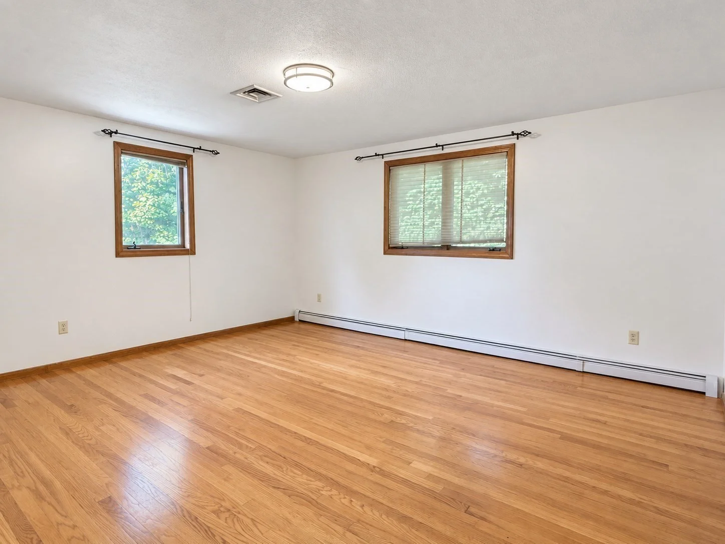 5 bed, 3 bath apartment for rent at 39 Ingleside, Lexington — photo 17 of 22