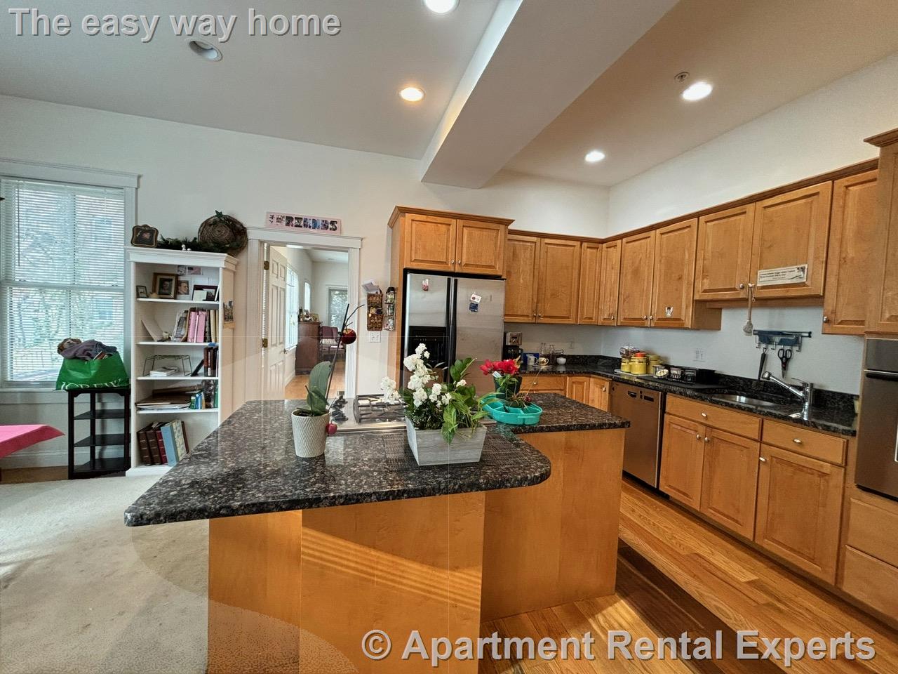 1 bed, 2 bath apartment for rent at 39 Inman St Unit 1, Central Square — photo 5 of 20