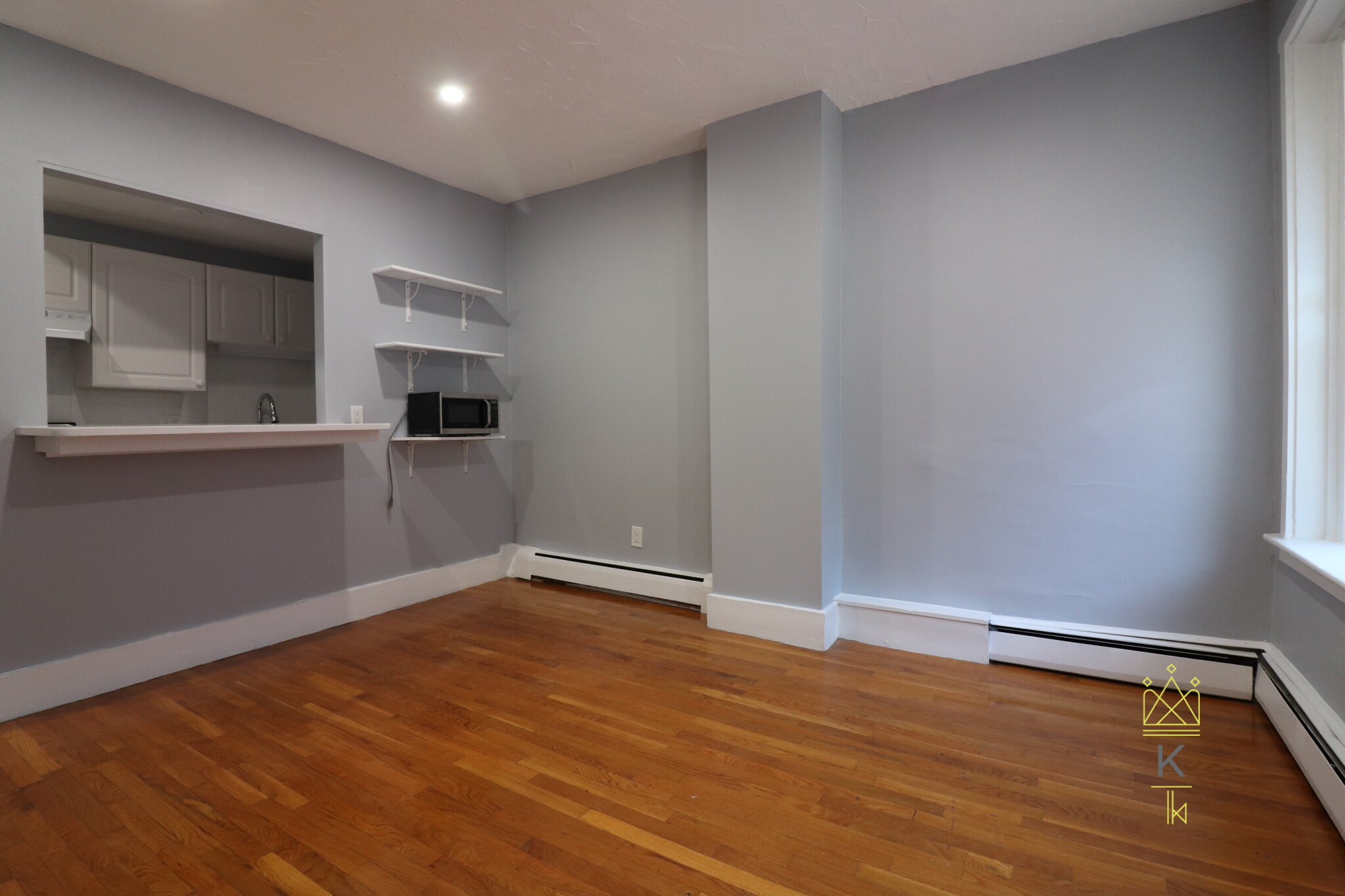 1.5 bed, 1 bath apartment for rent at 39 Irving St Unit 2, Beacon Hill — photo 5 of 28