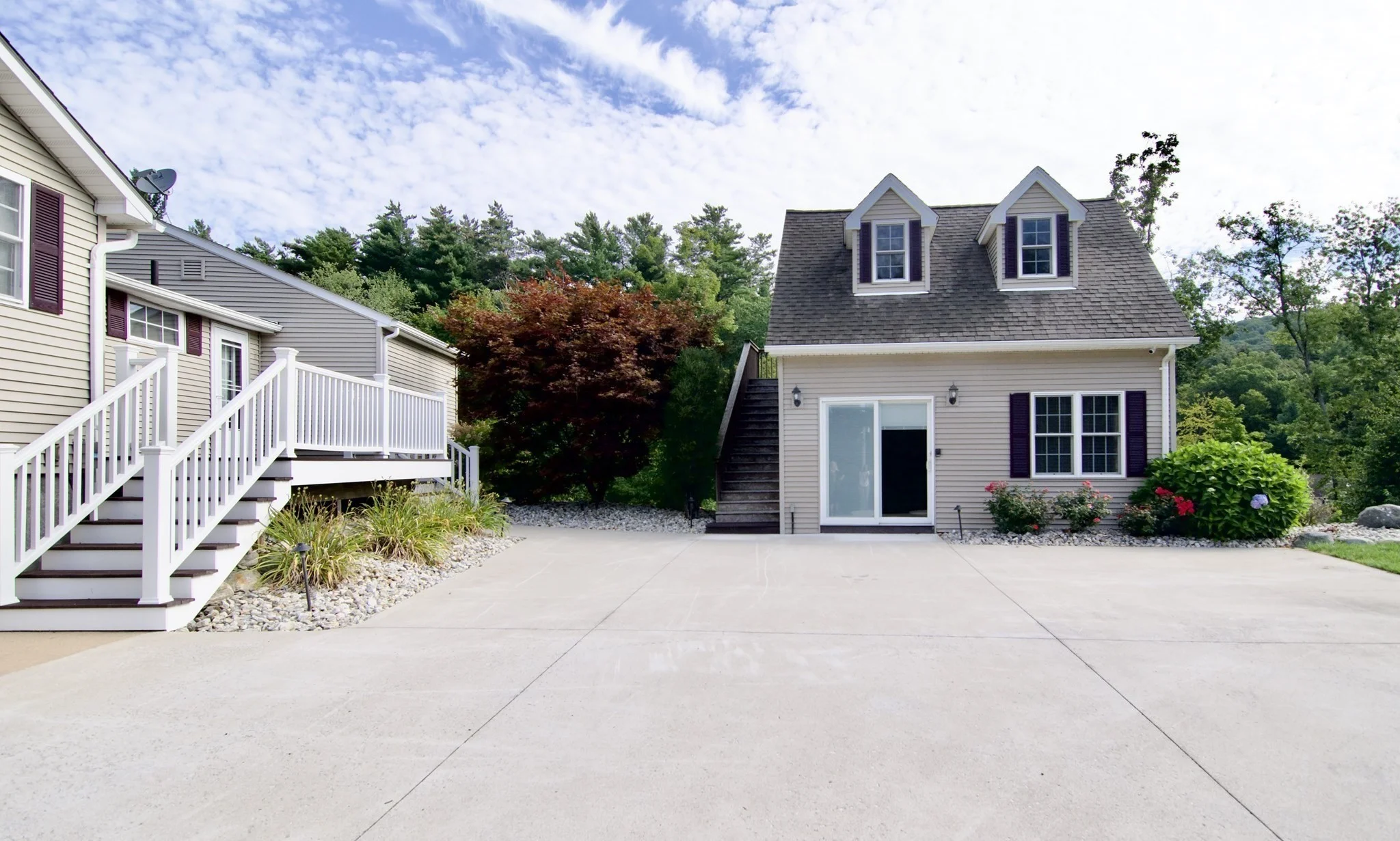 3 bed, 2 bath apartment for rent at 39 Isaac Bradway Rd Unit Unit 2, Hampden — photo 4 of 27