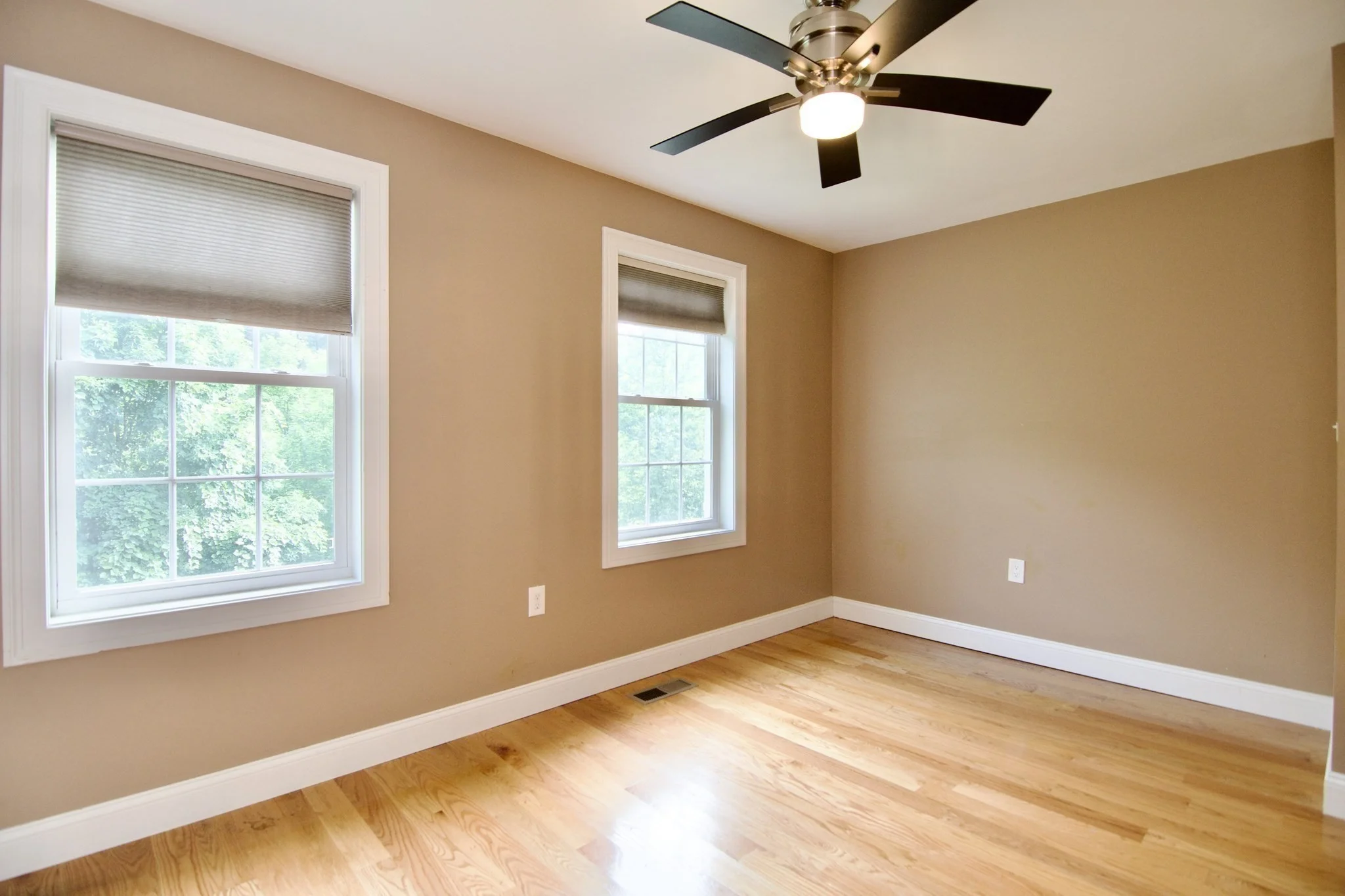 3 bed, 2 bath apartment for rent at 39 Isaac Bradway Rd Unit Unit 2, Hampden — photo 21 of 27