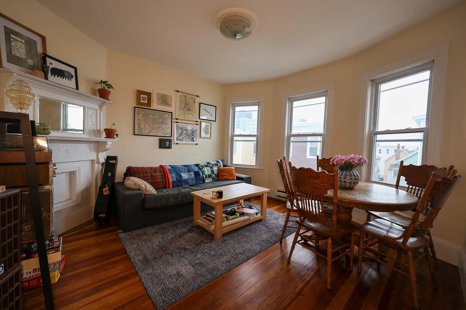 3 bed, 1 bath apartment for rent at 39 Jefferson St Unit 3-38, Wellington-Harrington — photo 4 of 13