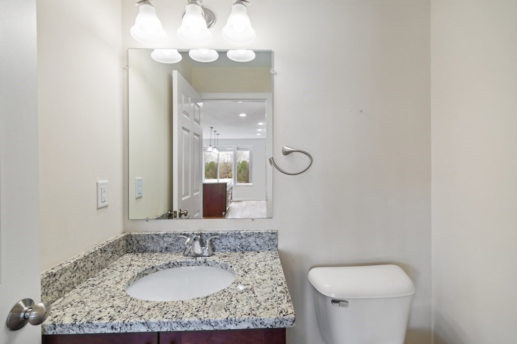 2 bed, 2 bath apartment for rent at 39 John Hancock Dr Unit 39, Ashland — photo 19 of 42