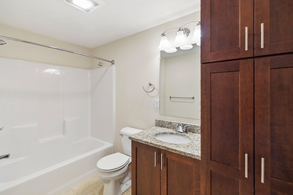 2 bed, 2 bath apartment for rent at 39 John Hancock Dr Unit 39, Ashland — photo 33 of 42