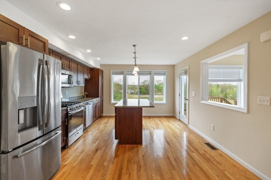 2 bed, 2 bath apartment for rent at 39 John Hancock Dr Unit 39, Ashland — photo 18 of 42