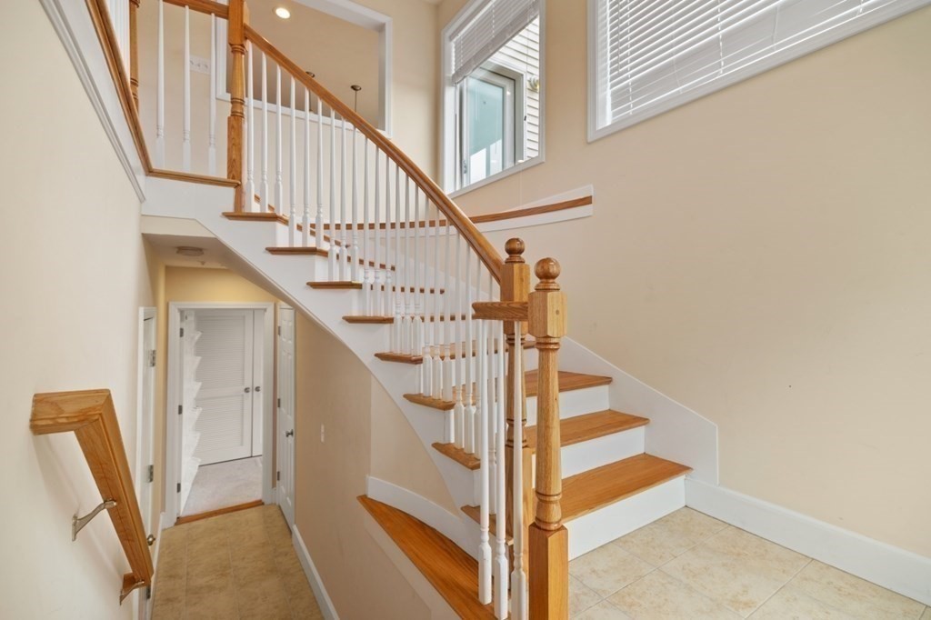 2 bed, 2 bath apartment for rent at 39 John Hancock Dr Unit 39, Ashland — photo 6 of 42