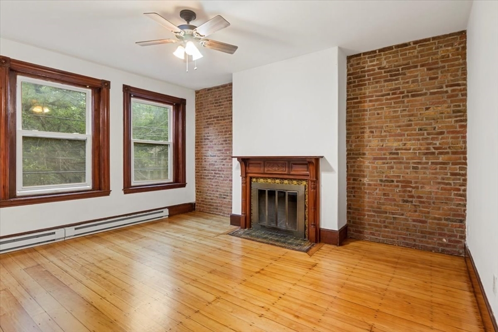 3 bed, 1.5 bath apartment for rent at 39 Kent St Unit 3, Brookline Village — photo 13 of 21