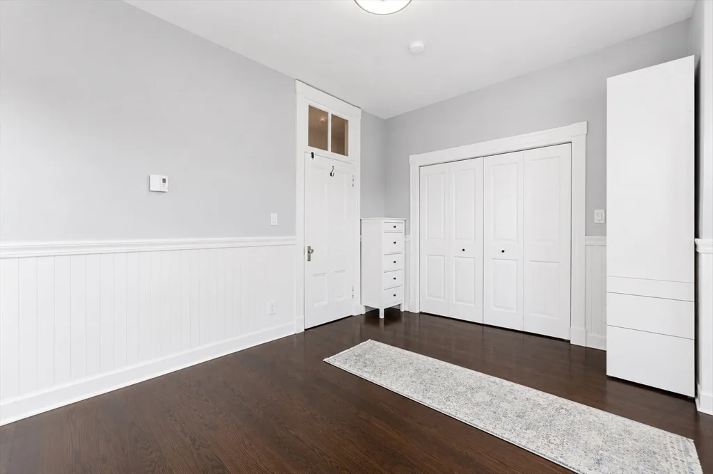 3 bed, 1 bath apartment for rent at 39 Kent St Unit 5, Coolidge Corner — photo 8 of 14