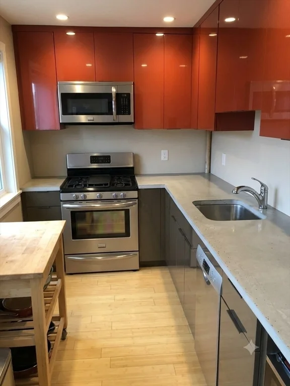 1 bed, 1 bath apartment for rent at 39 Lawrence St Unit 4, South End — photo 5 of 9