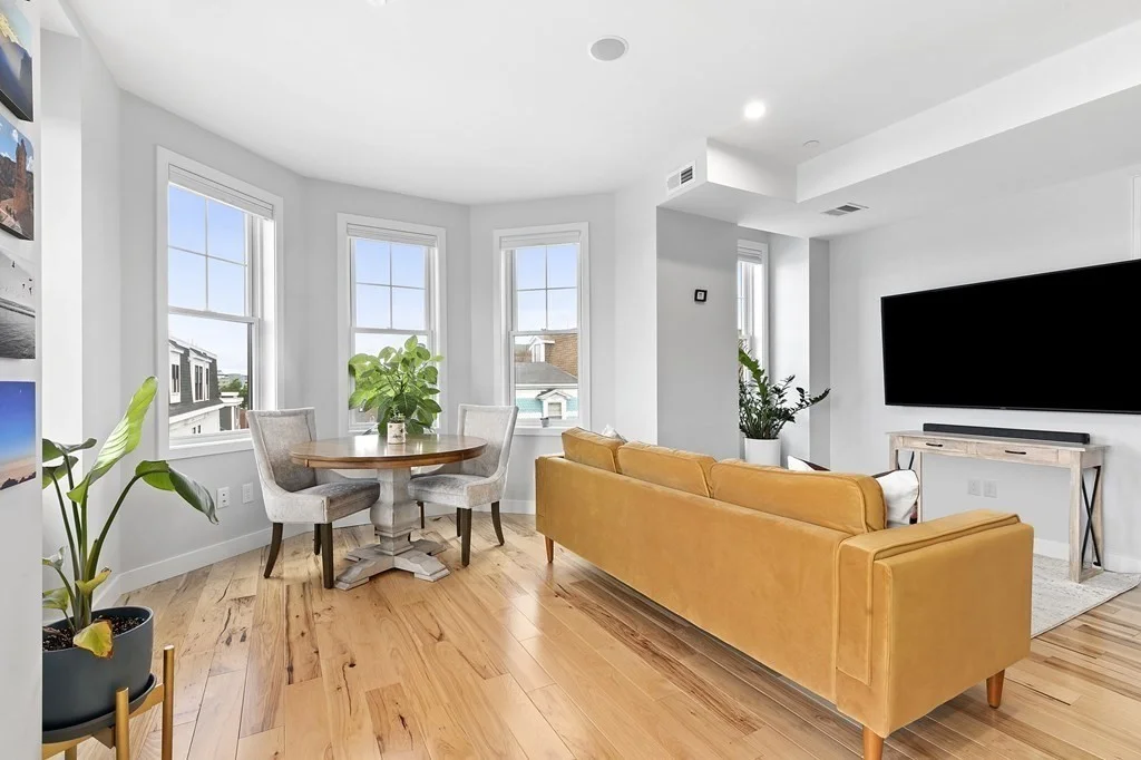 2 bed, 2 bath apartment for rent at 39 Lexington Unit 7, East Boston — photo 4 of 15