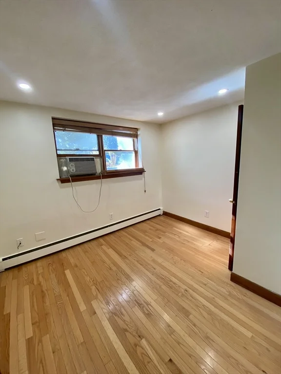 3 bed, 1 bath apartment for rent at 39 Loomis St Unit 1, Cambridge Highlands — photo 8 of 13