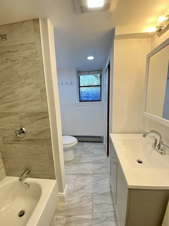 3 bed, 1 bath apartment for rent at 39 Loomis St Unit 1, Cambridge Highlands — photo 6 of 13