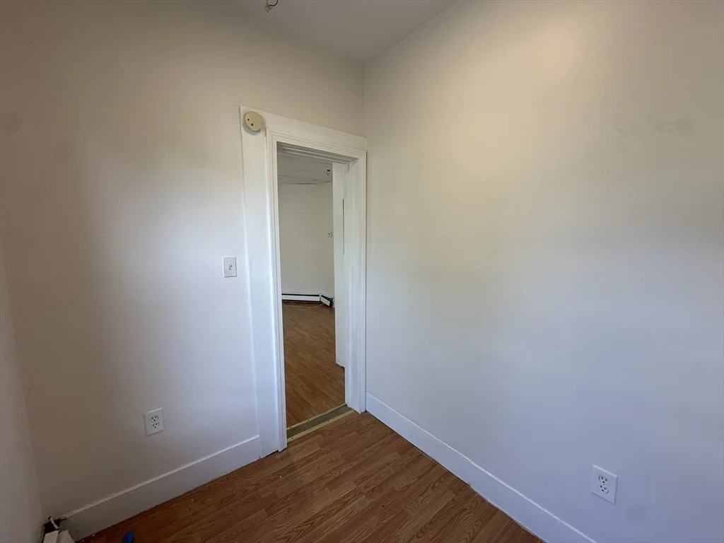 1 bed, 1 bath apartment for rent at 39 Louis St Unit 2, Chelsea — photo 8 of 14