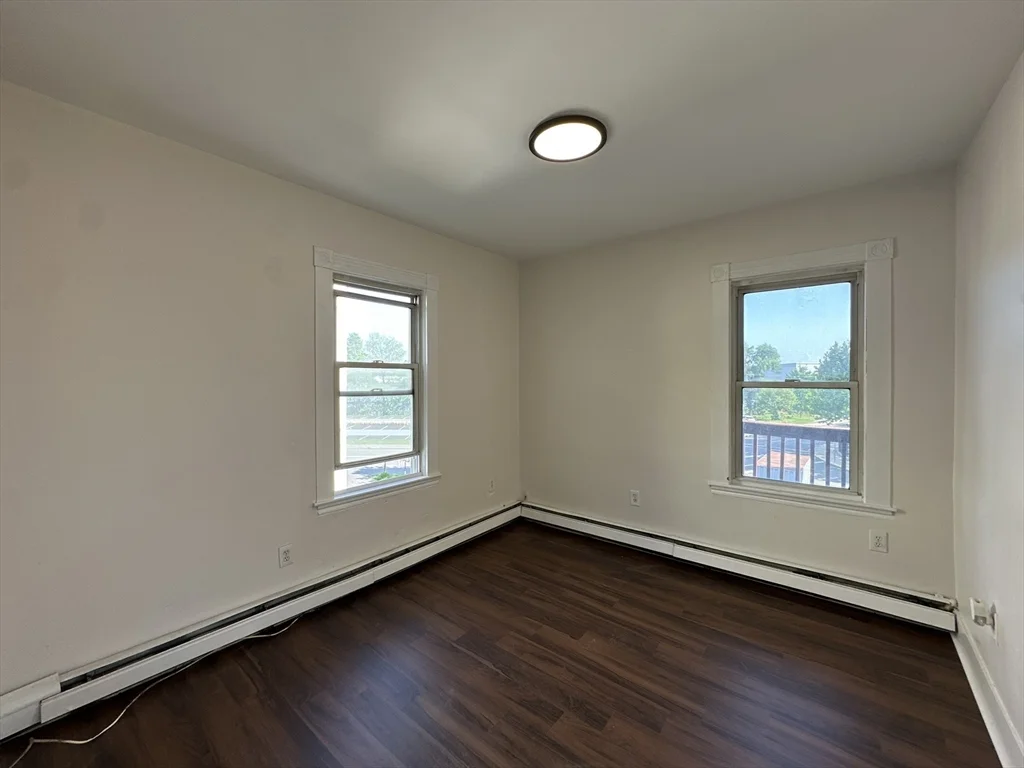 1 bed, 1 bath apartment for rent at 39 Louis St Unit 2, Chelsea — photo 11 of 14