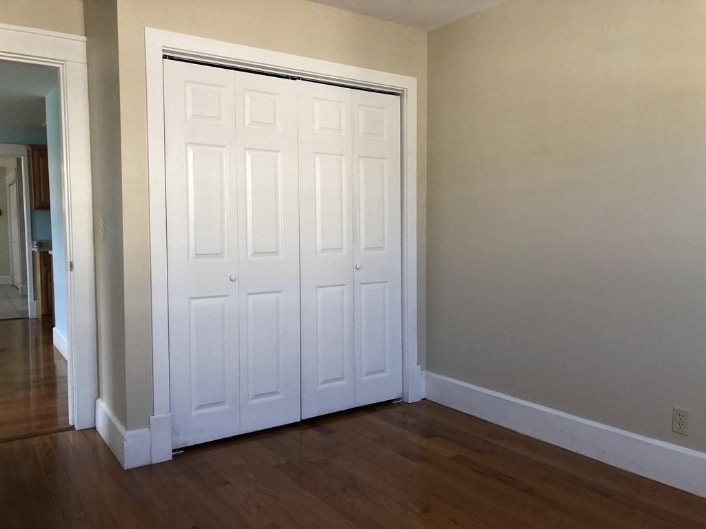 4 bed, 2 bath apartment for rent at 39 Magazine St Unit 2, Roxbury — photo 18 of 34