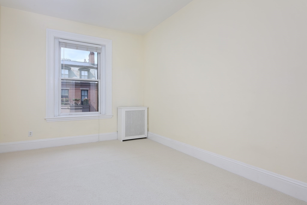 2 bed, 1 bath apartment for rent at 39 Marlborough St Unit 4, Back Bay — photo 15 of 18