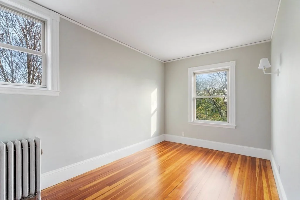 3 bed, 1 bath apartment for rent at 39 Mellville Ave Unit 2, Boston — photo 16 of 25