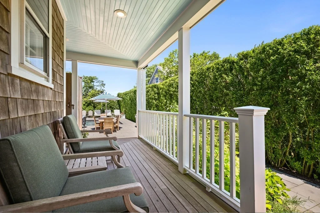 5 bed, 4+ bath apartment for rent at 39 Milk St, Nantucket — photo 6 of 22