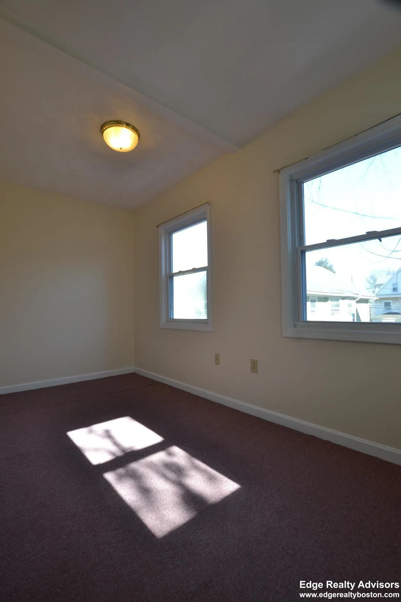 2 bed, 1 bath apartment for rent at 39 Montfern Ave Unit 1, Brighton — photo 8 of 11