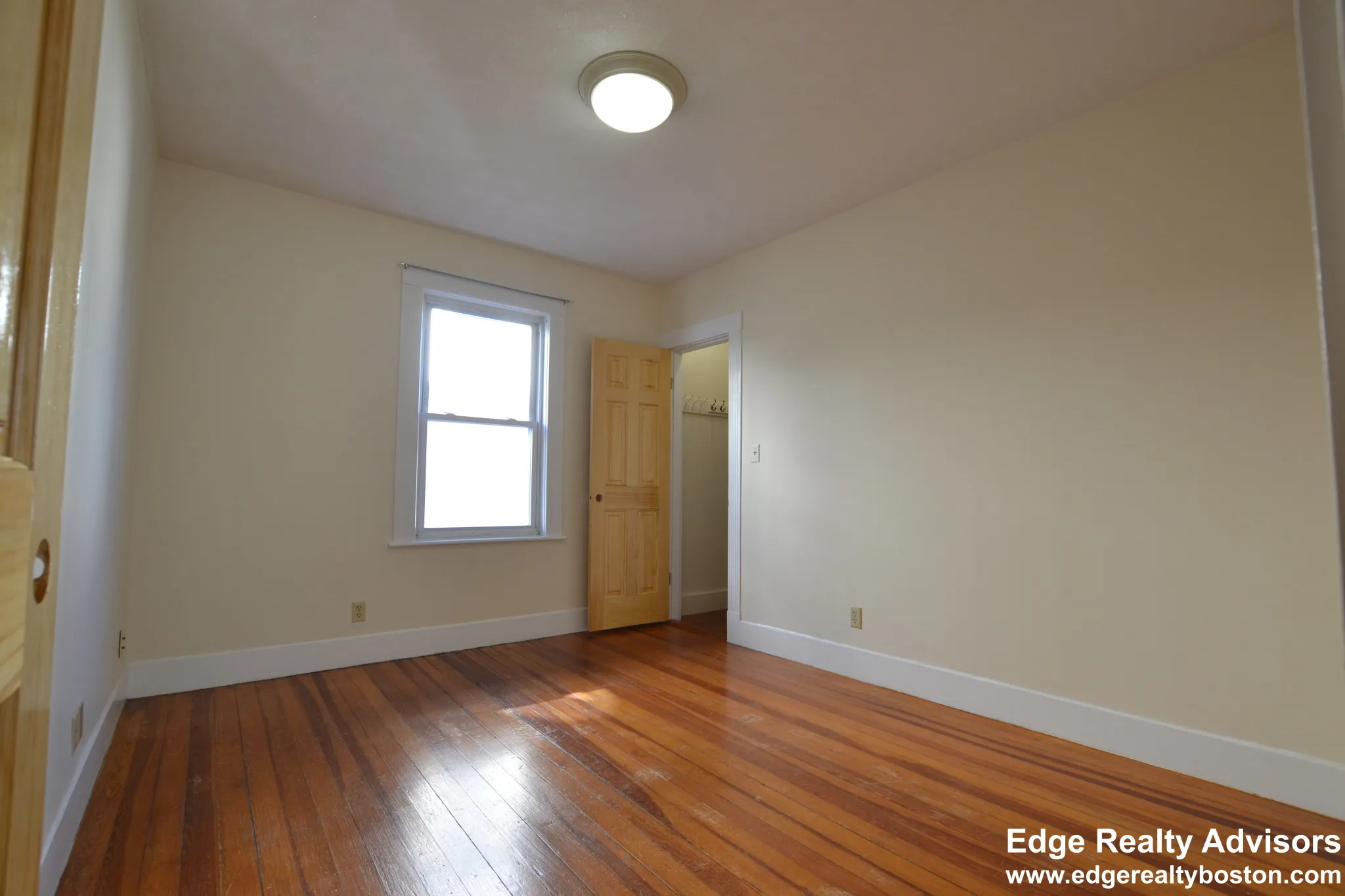 2 bed, 1 bath apartment for rent at 39 Montfern Ave Unit 1, Brighton — photo 2 of 11