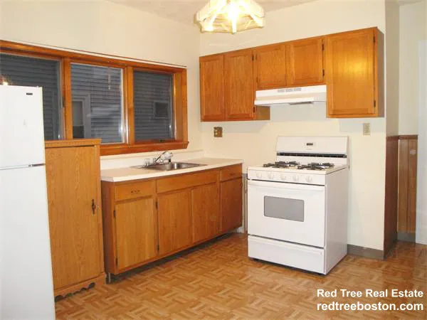 2 bed, 1 bath apartment for rent at 39 Montfern Ave Unit 2, Brighton — photo 12 of 39