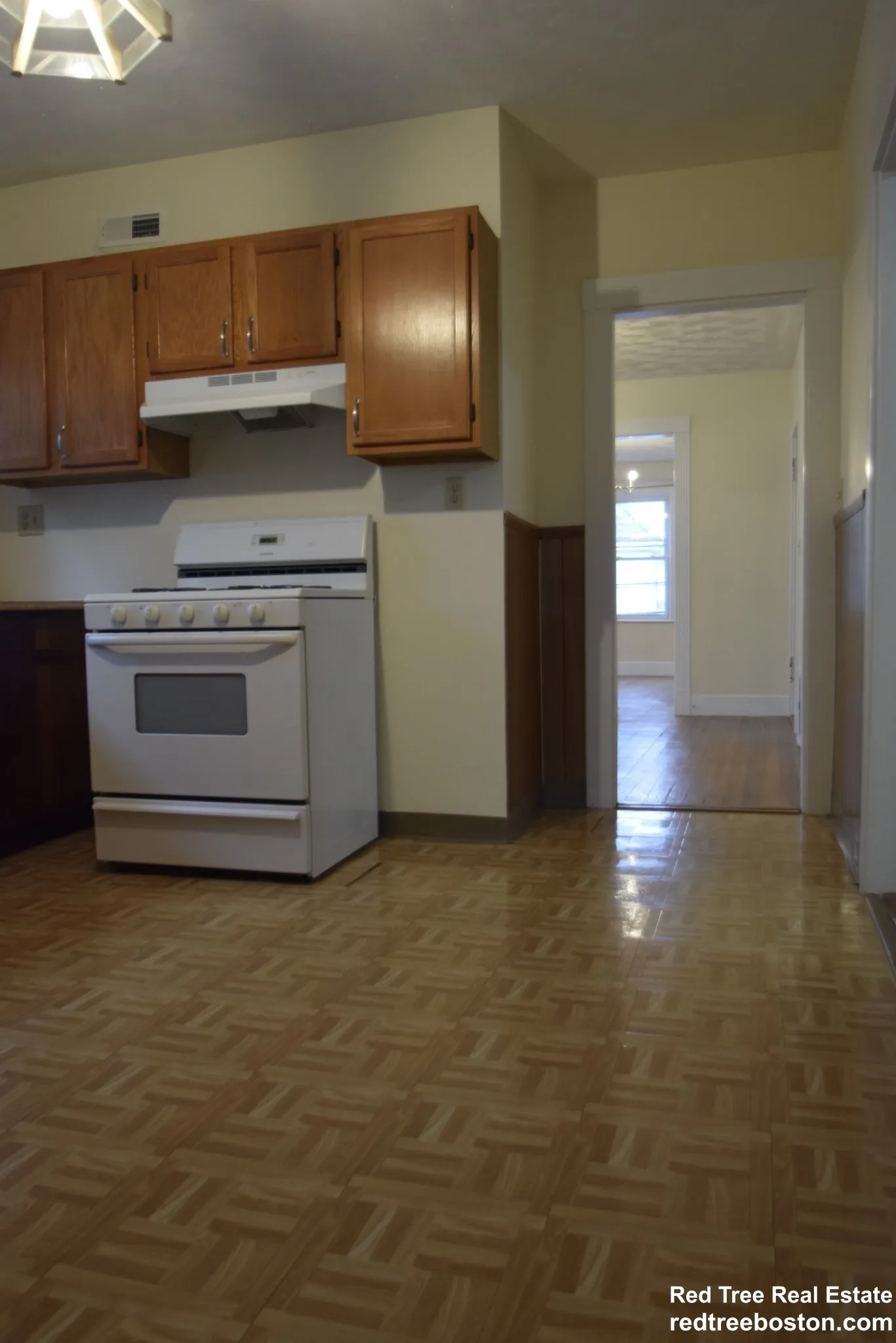 2 bed, 1 bath apartment for rent at 39 Montfern Ave Unit 2, Brighton — photo 28 of 39