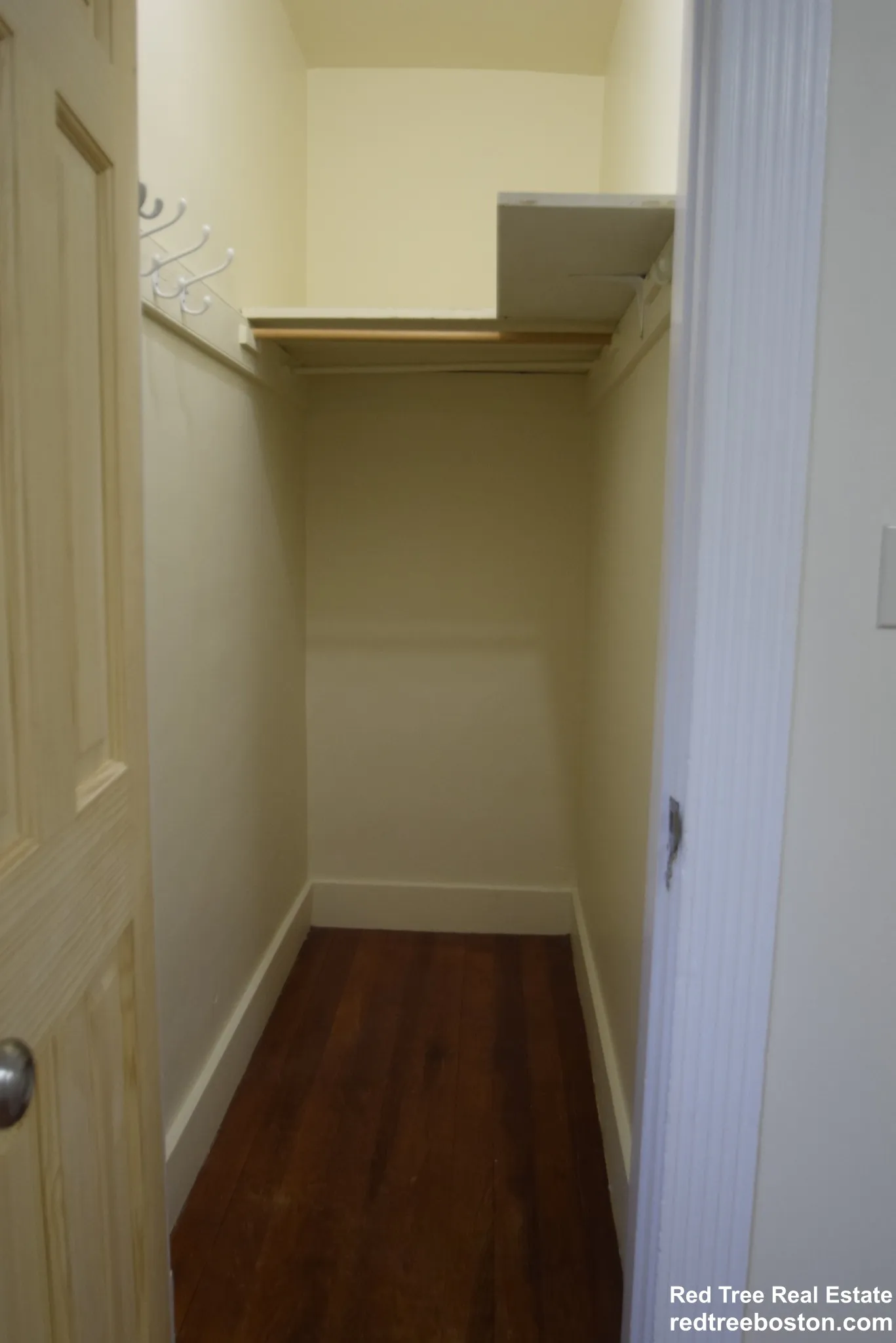 2 bed, 1 bath apartment for rent at 39 Montfern Ave Unit 2, Brighton — photo 30 of 39