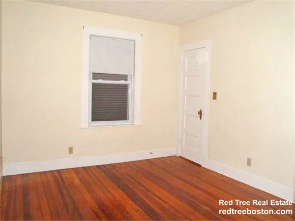 2 bed, 1 bath apartment for rent at 39 Montfern Ave Unit 2, Brighton — photo 18 of 39