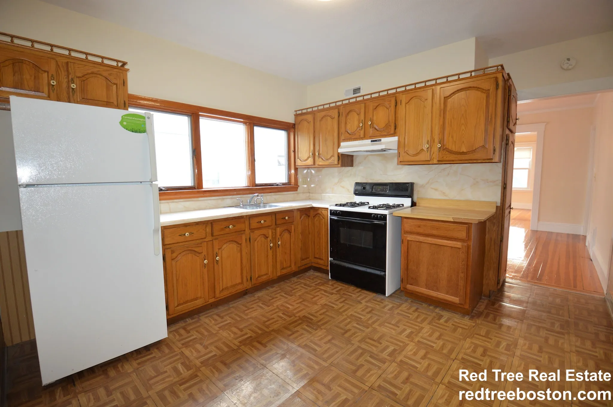 2 bed, 1 bath apartment for rent at 39 Montfern Ave Unit 3, Brighton — photo 15 of 21