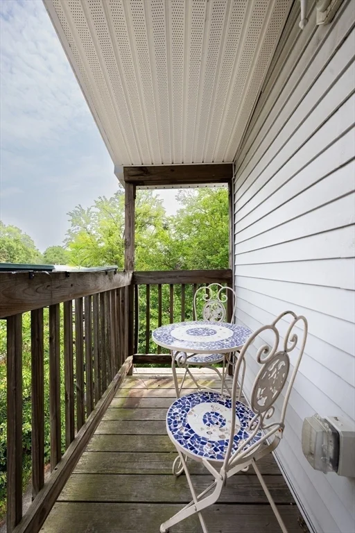 3 bed, 1 bath apartment for rent at 39 Montgomery St Unit 3, North Cambridge — photo 9 of 11