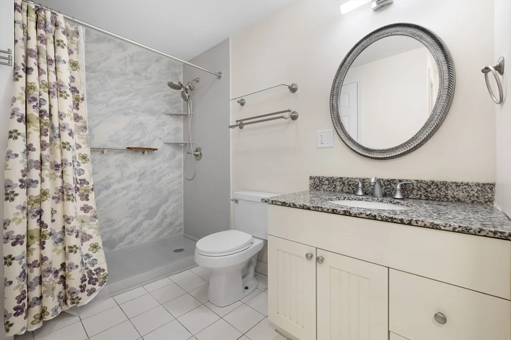 3 bed, 1 bath apartment for rent at 39 Montgomery St Unit 3, North Cambridge — photo 7 of 11