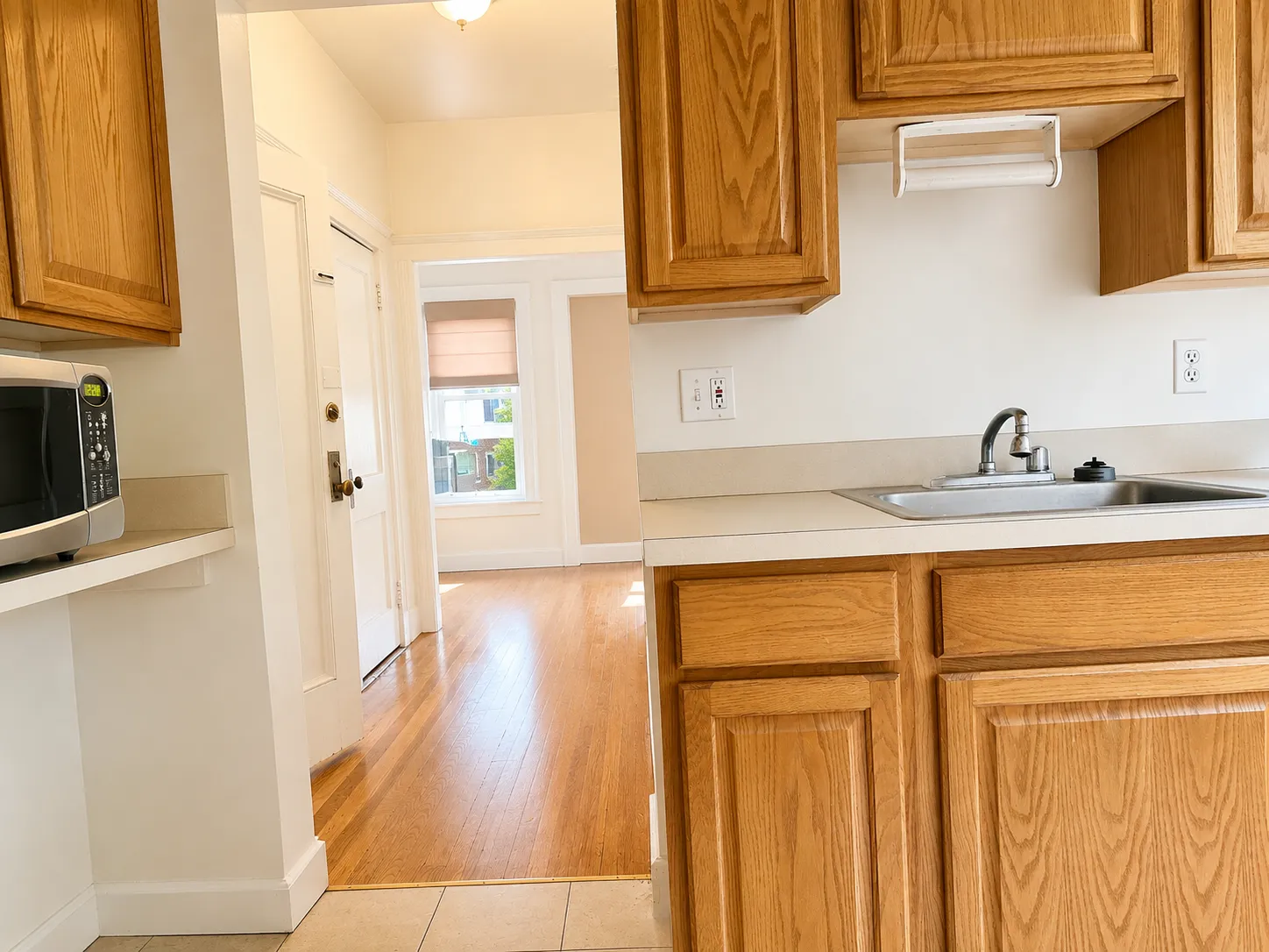 2 bed, 1 bath apartment for rent at 39 Mount Hood Rd Unit 10, Brighton — photo 7 of 37