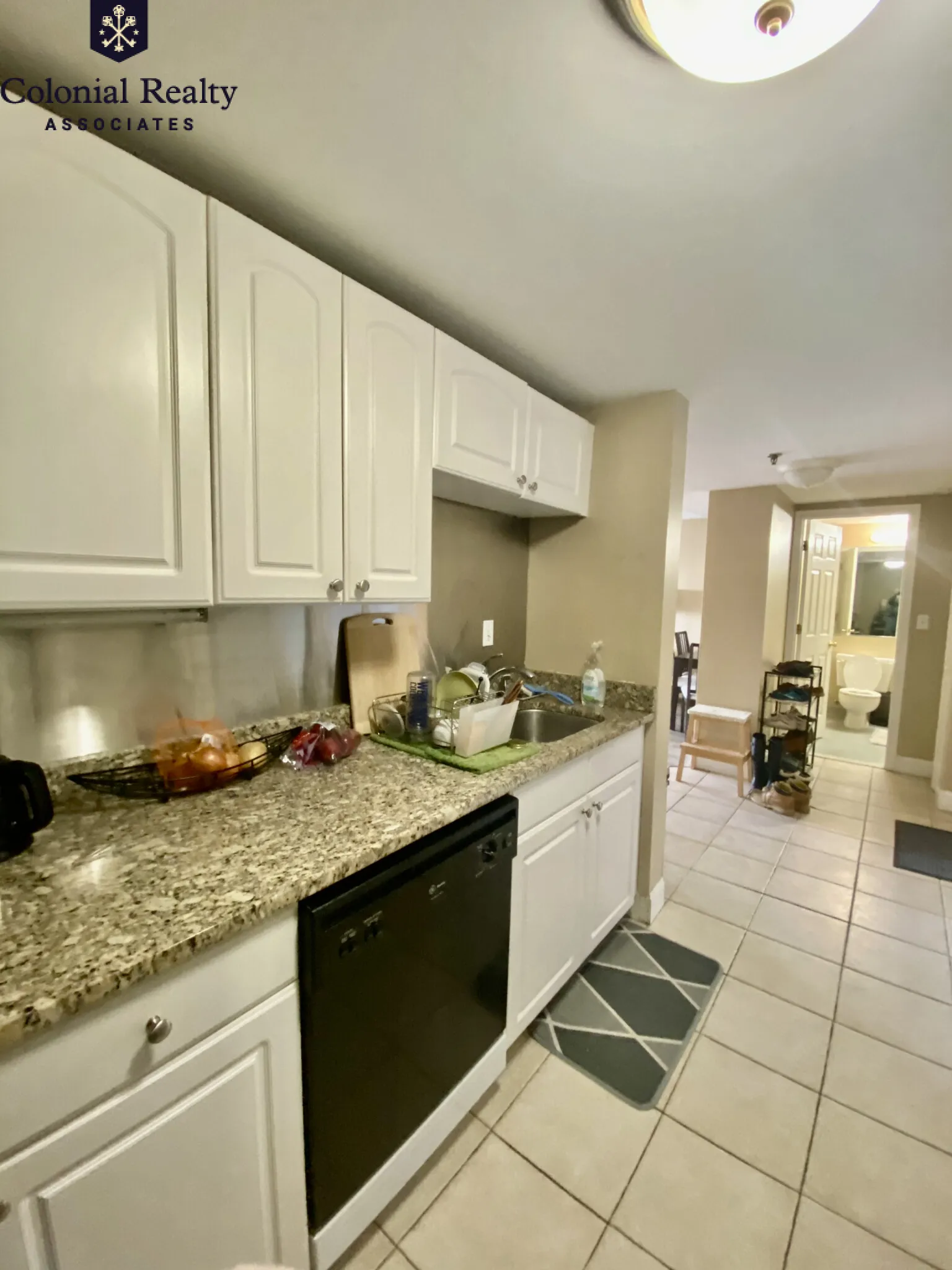 2 bed, 1.5 bath apartment for rent at 39 North Beacon St Unit 877, Oak Square — photo 3 of 14