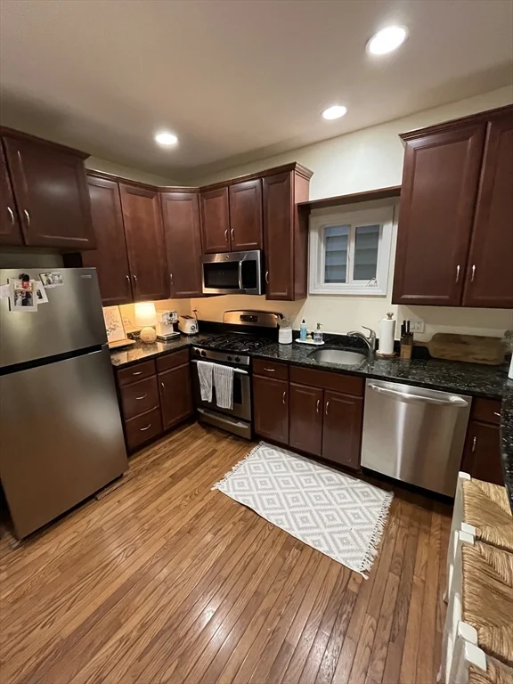 3 bed, 2 bath apartment for rent at 39 O St Unit 1, South Boston — photo 5 of 26