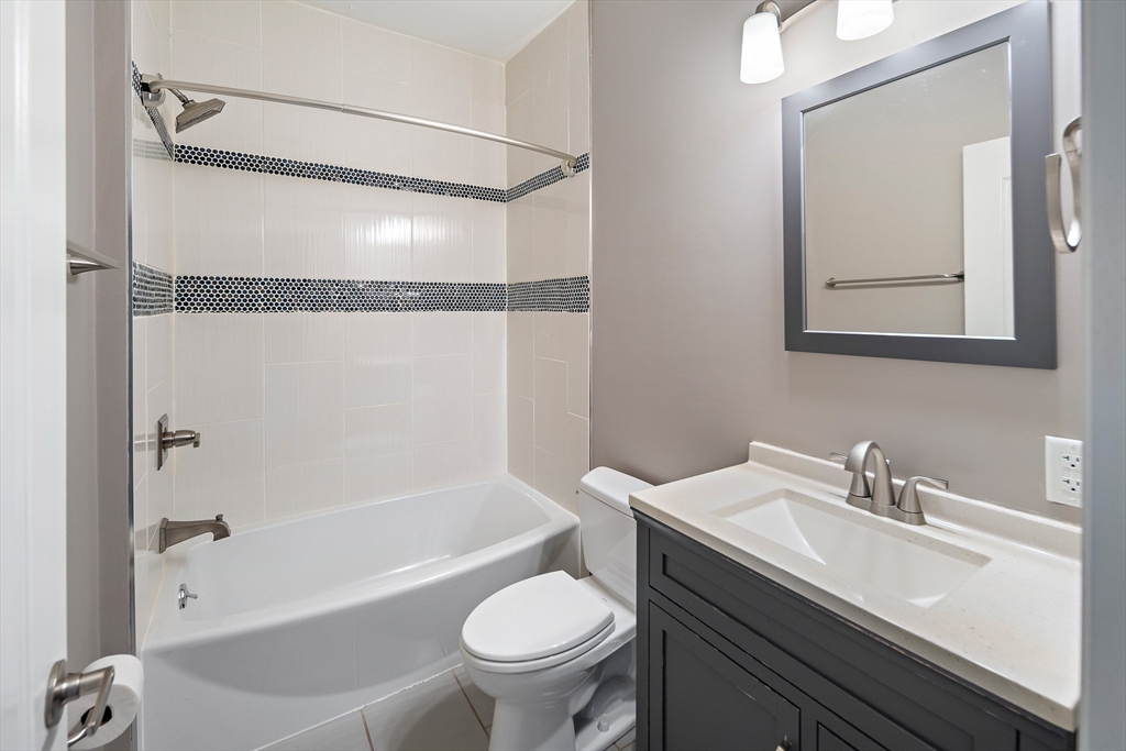 3 bed, 2 bath apartment for rent at 39 Oliver St Unit 2, East Somerville — photo 11 of 20