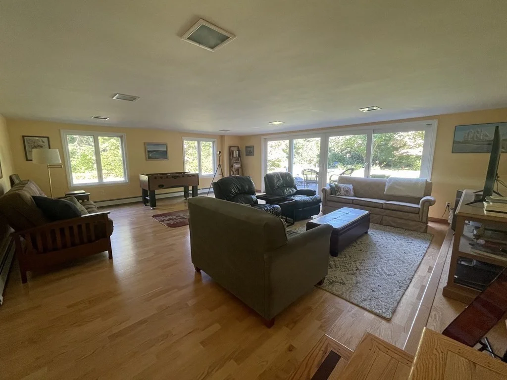 4 bed, 2 bath apartment for rent at 39 Oriole Dr, Andover — photo 17 of 31