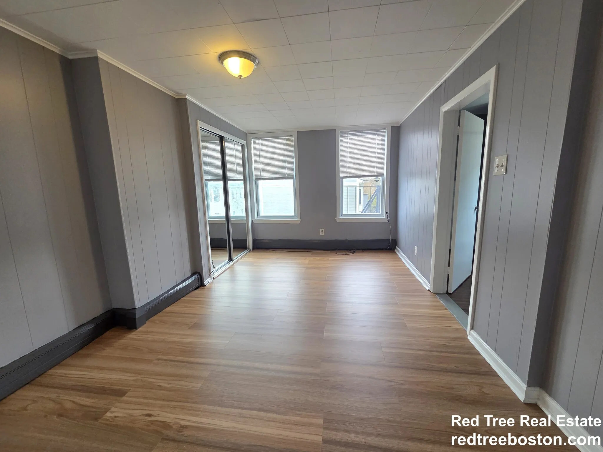 3 bed, 2.5 bath apartment for rent at 39 Orleans St Unit 2, East Boston — photo 10 of 13