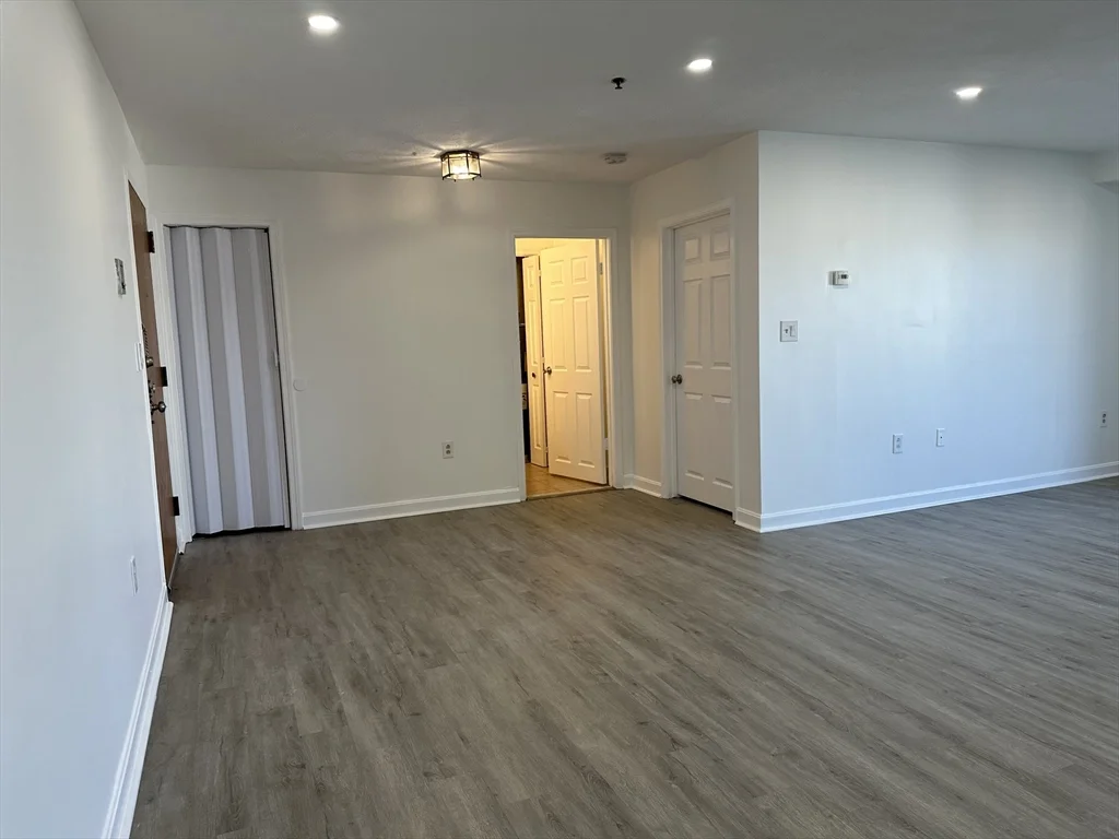 1 bed, 2 bath apartment for rent at 39 Parlin St Unit 307, Everett — photo 10 of 13