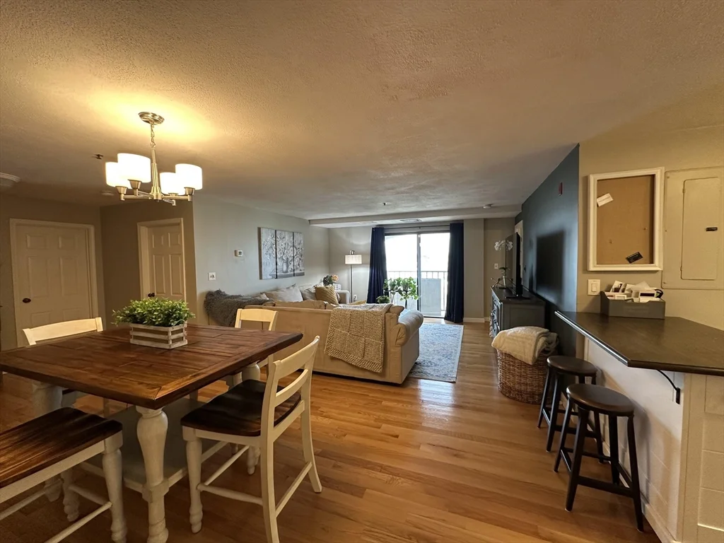 2 bed, 2 bath apartment for rent at 39 Parlin St Unit 605, Everett — photo 8 of 22