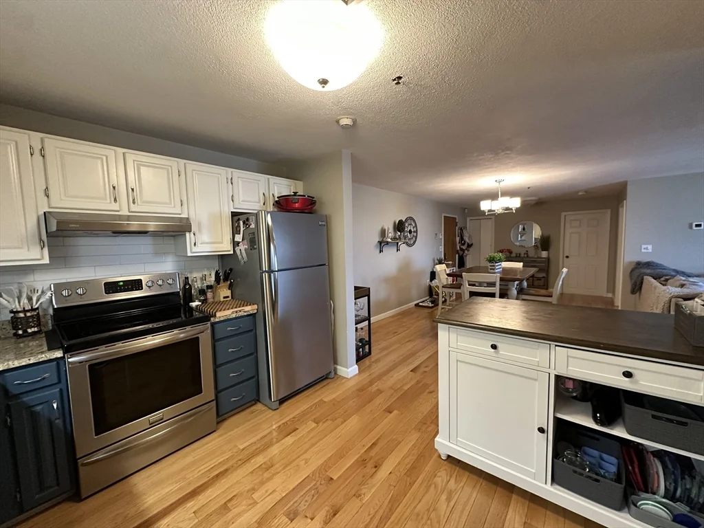 2 bed, 2 bath apartment for rent at 39 Parlin St Unit 605, Everett — photo 15 of 22