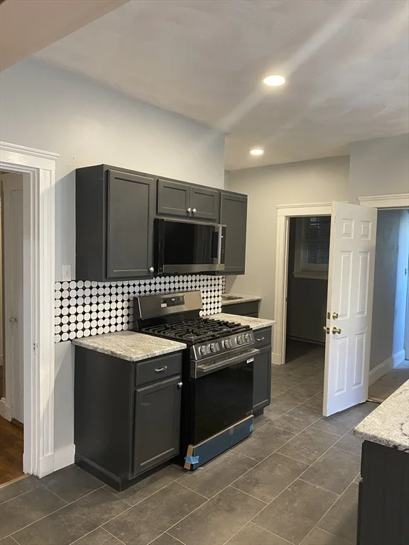 4 bed, 2 bath apartment for rent at 39 Pasadena Rd Unit 2, Dorchester — photo 19 of 29