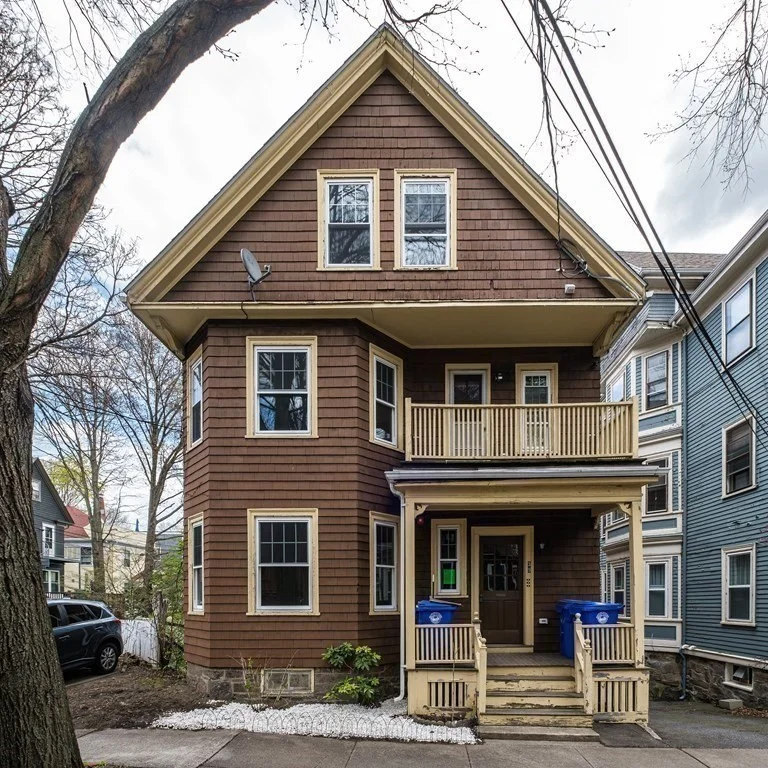 2 bed, 1 bath apartment for rent at 39 Perry St Unit 1, Coolidge Corner
