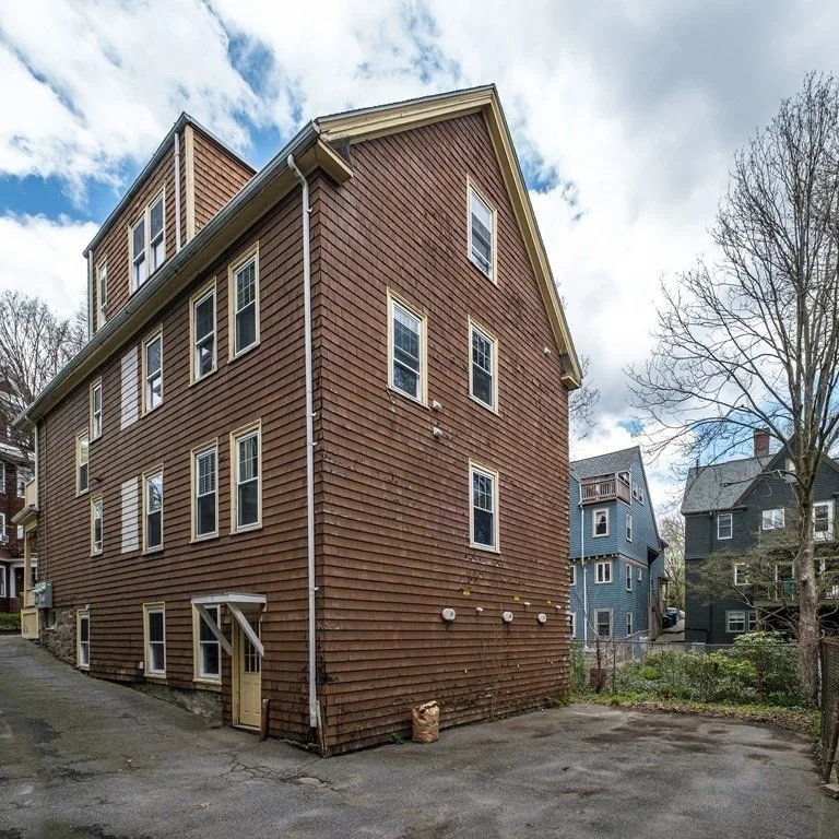 2 bed, 1 bath apartment for rent at 39 Perry St Unit 1, Coolidge Corner — photo 4 of 21