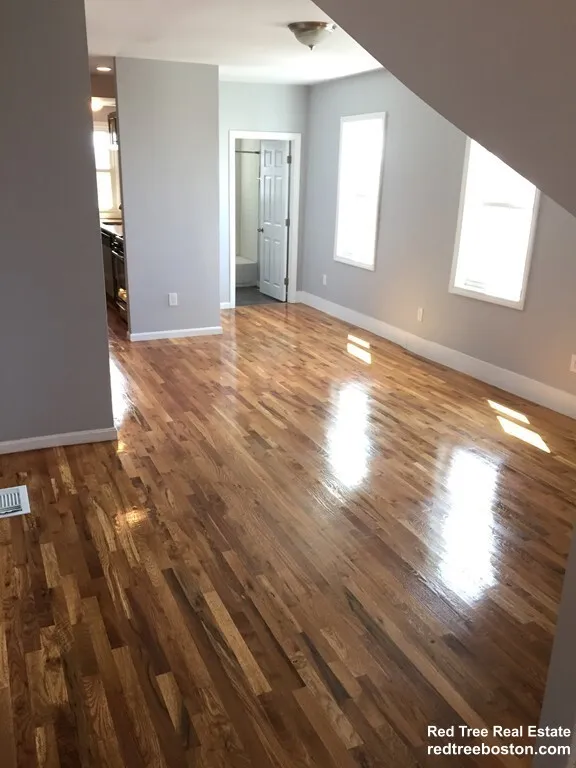3 bed, 1 bath apartment for rent at 39 Pinckney St Unit 3, East Somerville — photo 6 of 12